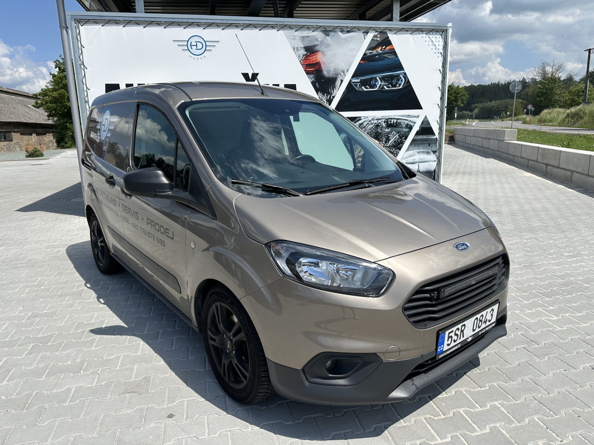 Ford Transit Courier